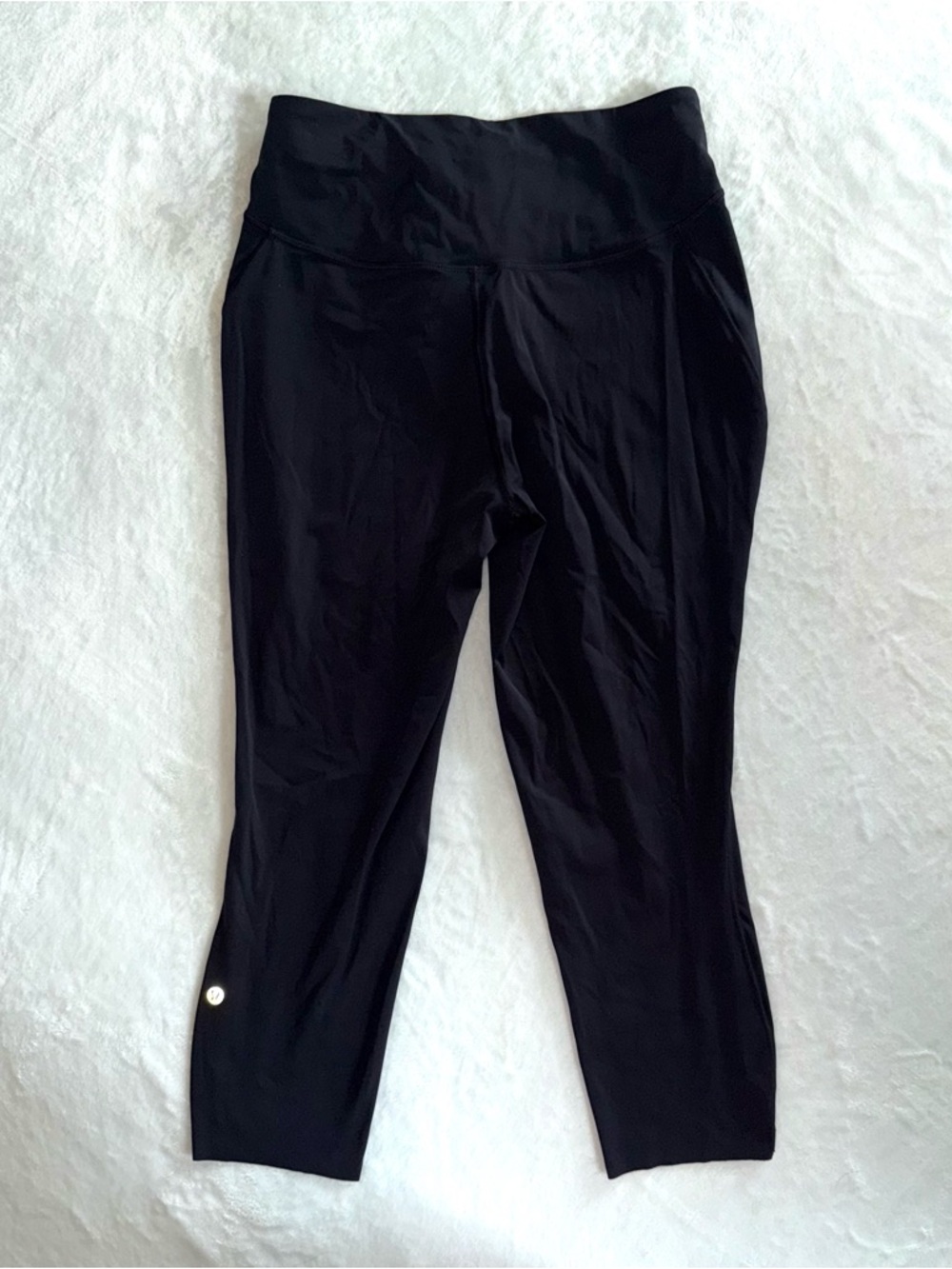 LULULEMON Base Pace High Rise Crop Legging 23” in Black size 14 - Picture 4 of 7
